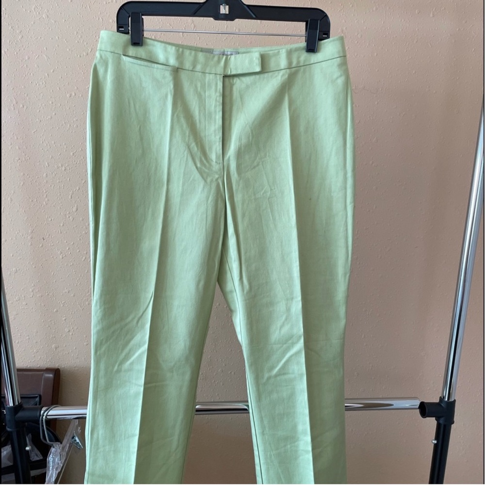 New York and Company Khakis Pants